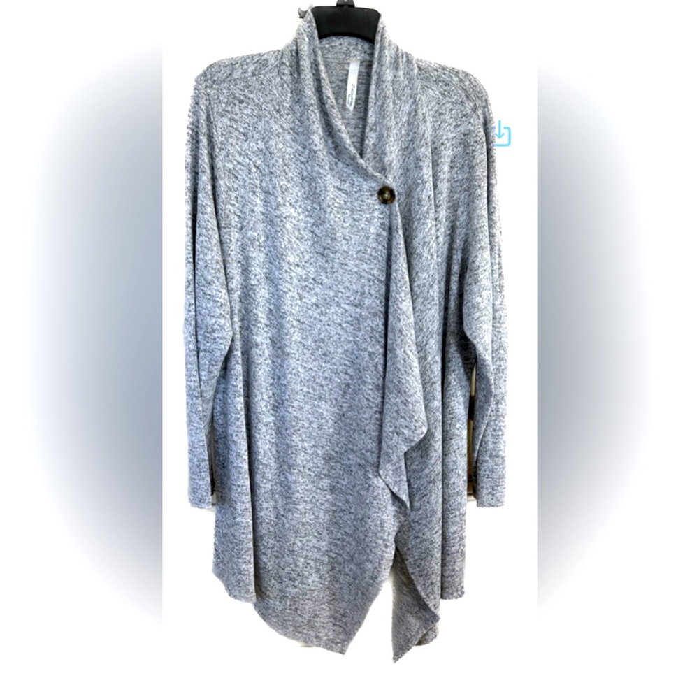 Great NY Shrug Sweater! Lightweight.  Collection Woman Size 1X.